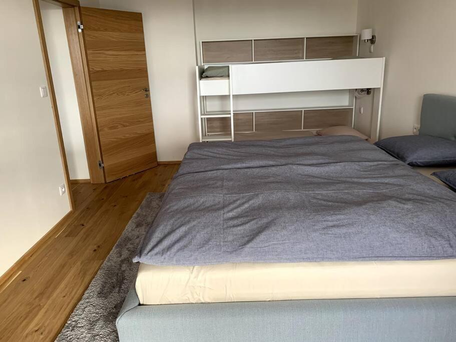 Apartman Zaly Benecko Ngoại thất bức ảnh